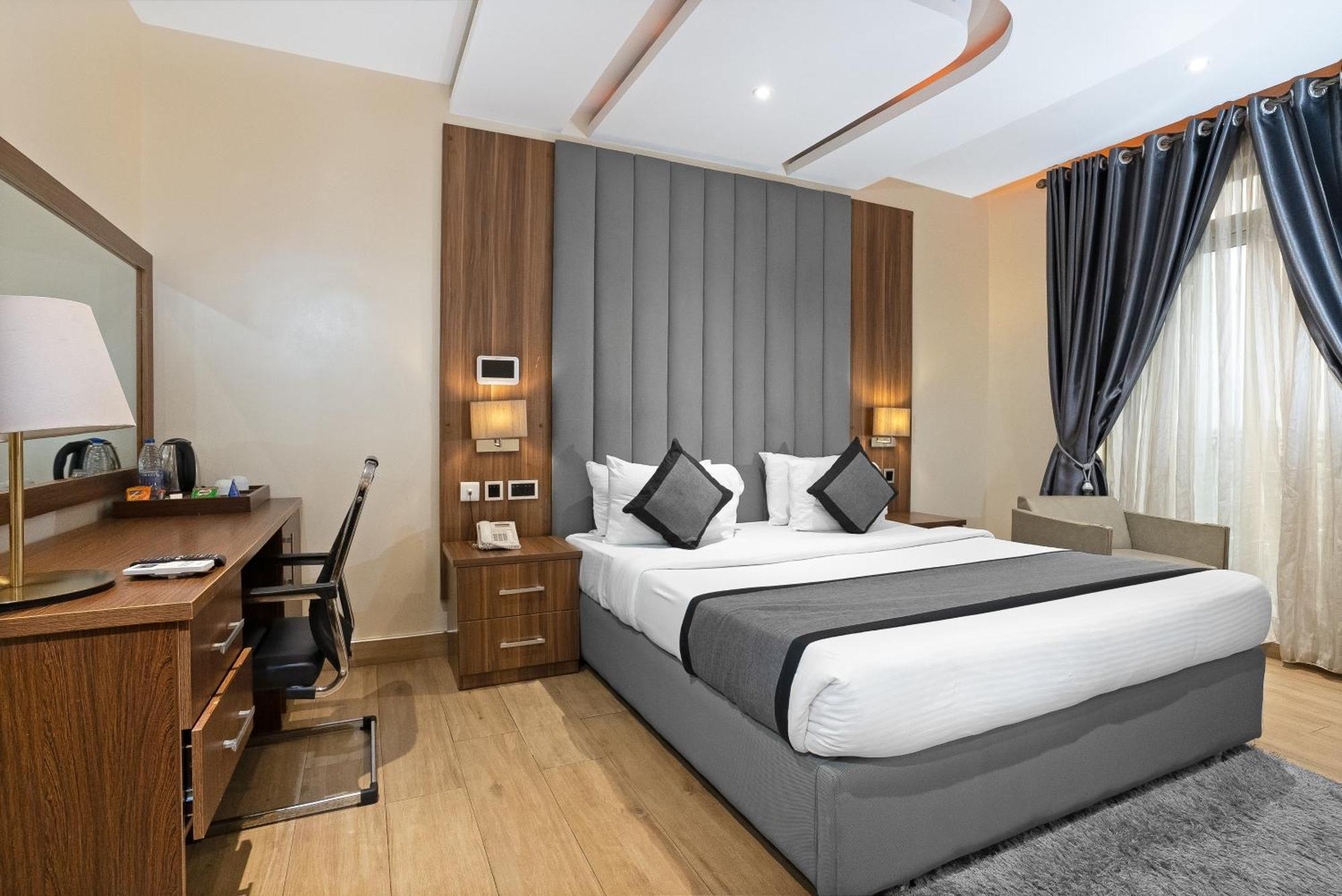 Watercress Hotels And Event Ikeja Kültér fotó